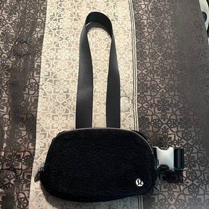 Lululemon Black Sherpa Fanny Pack